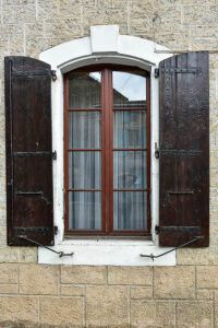 spanish mountain life A french shutter ant-wind banging solution