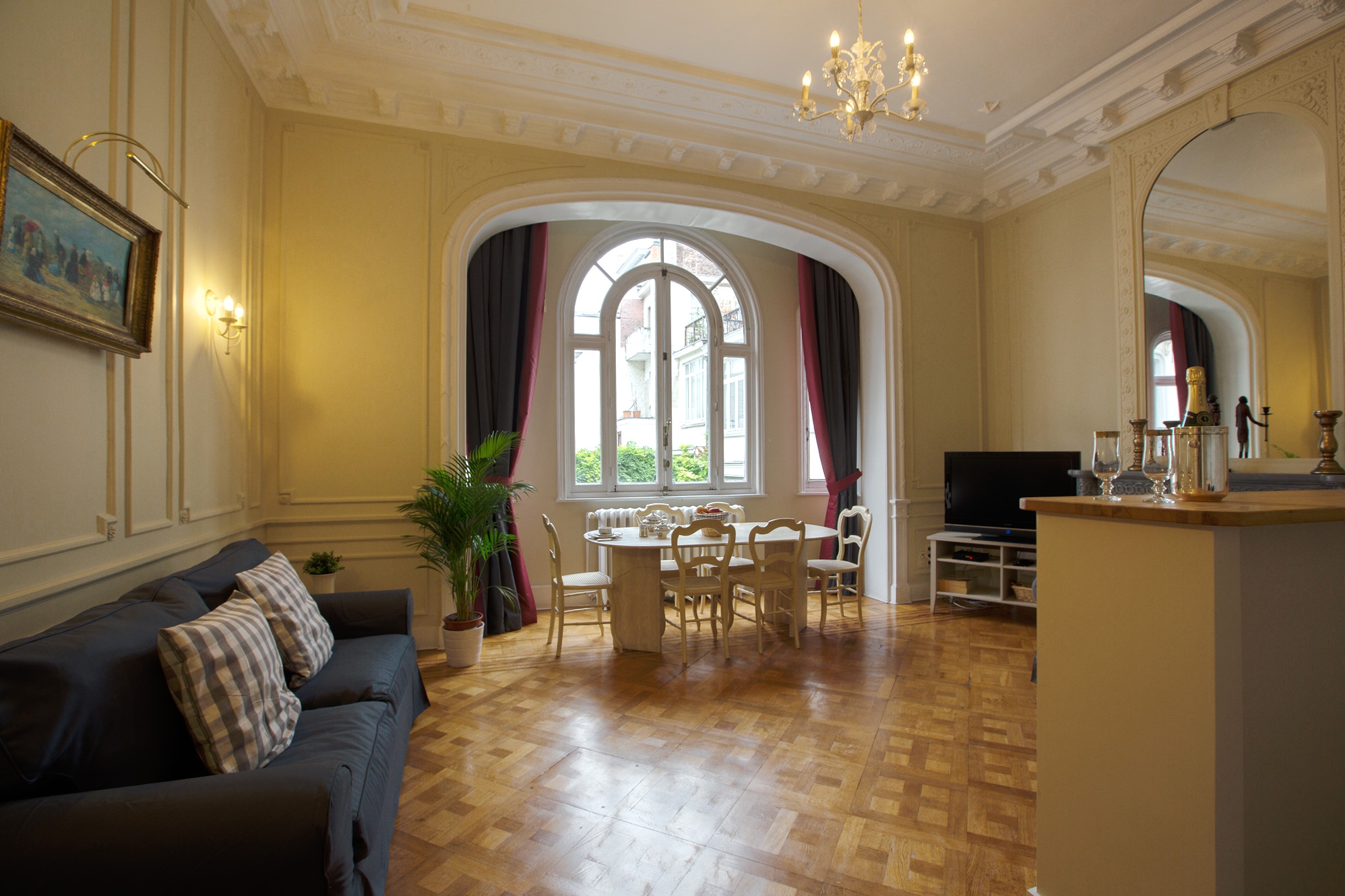 Easylifeinbrussels Brussels Serviced Apartments Business Listing